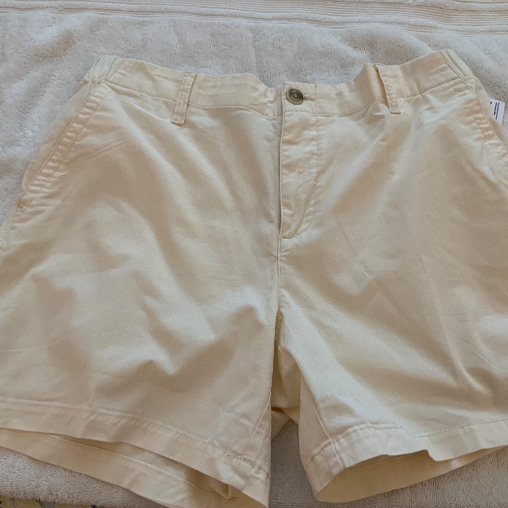 Old Navy Everyday shorts